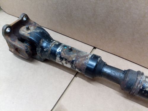 ISUZU D-MAX PROPSHAFT FRONT 2.5 AUTO,PART No.8979487640, 2012-2016