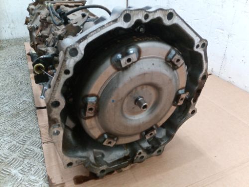 NISSAN NAVARA D40  AUTOMATIC 7 SPEED GEARBOX WITH TRANSFER BOX 3.0 V6 2011-2015