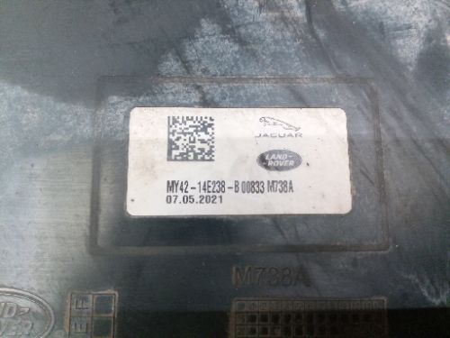 LAND ROVER DISCOVERY L462 INVERTER VOLTAGE CONVERTER 2017-2024