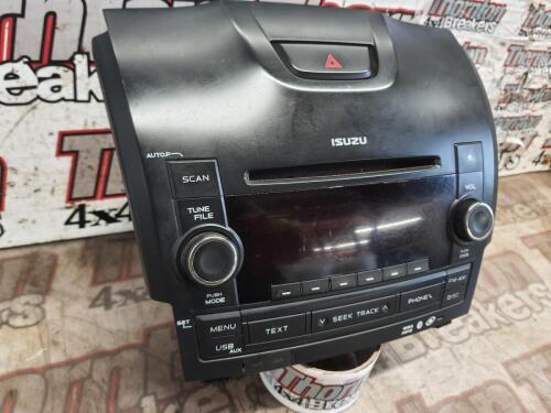 ISUZU D-MAX RADIO/CD/STEREO HEAD UNIT MK2  2012-2021