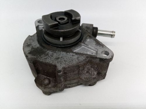 MITSUBISHI L200 VACUUM PUMP, PART No.2020A043, 2.4 4N15 MK5 2016-2020