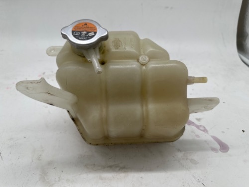 Nissan Navara expansion bottle D40 2.5 2006-2015