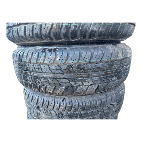 TOYOTA HILUX 17" STEEL WHEEL & TYRE SET 2016-2025