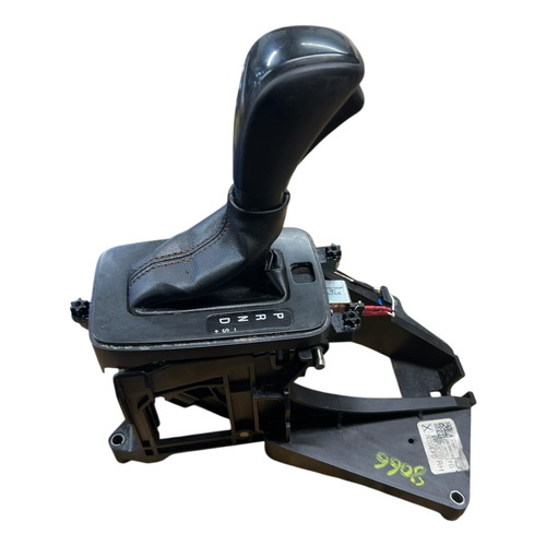 FORD RANGER AUTOMATIC GEAR SHIFTER LEVER 2016-2019