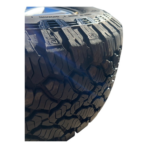 TOYOTA Hilux Alloy Wheel With Tyre 17" 2011-2016